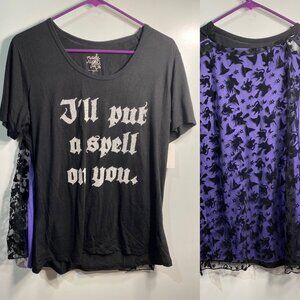 made right womens short sleeve shirt with 2 capes halloween size large 11 13
